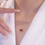 Naszyjnik z Wiśniami z Czerwoną Zawieszką