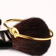 Elegancka Otwarta Bransoletka z Węzłem